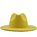 Classic mustard yellow felt fedora hat with flat brim and indented crown for autumn - M (56-58cm) / Yellow