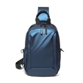 Moderne dunkelblaue Herren-Brusttasche mit Metallic-Finish und Doppelreißverschluss - Blau