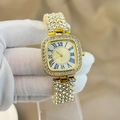 Elegante orologio quadrato dorato da donna con diamanti incastonati e numeri romani blu - Oro