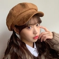 Classic brown suede newsboy cap for women in a vintage multi-panel octagonal style - M (56-58cm) / Caramel color