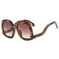Trendige Oversize-Sonnenbrille mit bernsteinfarbenem Schildpatt-Rahmen und braunem Verlauf - C6-Leopardenrahmen Doppeltee-Gläser