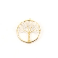Detailopname van gouden Levensboom hanger met witte kristalstukjes en draadwikkeling - Bergkristal levensboom / 30mm / Goud