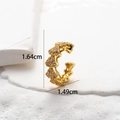 Vue macro d'une manchette d'oreille en zircon avec papillon et finition plaquée or - 2# Jaune d'Or (Disposition Coeur Évidé)