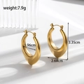 Minimalistische gouden C-vormige oorbellen met afmetingen en gewichtsspecificaties - Glad Goudkleurig U-Vormig Stijl (ER-941)