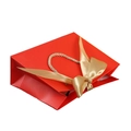 Elegant red gift paper bag with golden ribbon bow and twisted handles for shopping - Bowknot Decoration Style / 19x15x7cm / Red