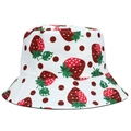 Wende-Anglerhut mit Erdbeer- und braunem Punktemuster auf weißem Baumwollstoff - Strawberry Polka Dot