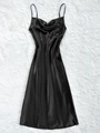 Elegantes schwarzes Satin-Schlafkleid mit Wasserfall-Ausschnitt und feinen Trägern - S / Schwarz