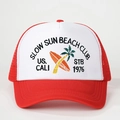 Rote und weiße Retro-Trucker-Kappe mit Stickerei und atmungsaktivem Mesh-Einsatz - Einheitsgröße / Rot