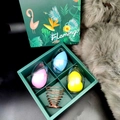 Exquisites Make-up-Schwamm-Set mit 3 Blendern, Eierschalen-Etuis und Roségold-Ständer in Box - 3 Schwämme + 3 Schalen + 1 Halter + Geschenkbox / Heller Leuchtender 3-Farben-Mix