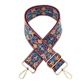 Dettaglio della tracolla jacquard bohémien con ricami floreali e fibbie in metallo dorato - Rosso Vino Blu Giallo / Fibbia Oro