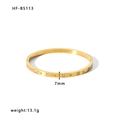 Bracelet en acier inoxydable doré avec gravure d'étoile et zircons largeur 7mm - Style Doré avec Incrustation d'Étoiles (HF-B5113) / Or 18K