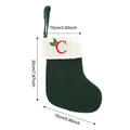 Chaussette de Noël en tricot vert avec lettre C et revers blanc, taille de 20 cm - Lettre C