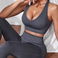 Set sportivo a costine grigio scuro da donna con reggiseno a V e leggings a vita alta - Grigio
