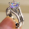 Bague de luxe à six griffes avec zircone cubique ronde et anneau double rangé argenté - US 7 / Or blanc