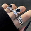 Set di anelli punk argento con pietra nera, serpente e fasce con trama a martello - Punk Vintage Set Anelli Serpente Pietra Nera 4 Pezzi / Argento Antico