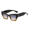 Occhiali da sole cat-eye alla moda con montatura bicolore e lenti sfumate - Montatura Leopardata Nera Lenti Grigio Sfumato