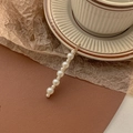 Elegant gold pearl barrette with alternating white pearls in a minimalist vintage style - Alternating Pearl (3932-1)