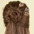 Drei minimalistische Metall-Haarnadeln in Gold, Silber und Roségold mit ineinandergreifenden Ringen - Creolen-Stil / Silber