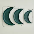 Size chart for dark green crescent trays in small, medium, and large dimensions - Three-Piece Set / Dark Green