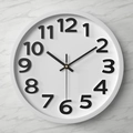 Orologio da parete bianco minimalista da 12 pollici con numeri neri su fondo marmo - Quadrante Bianco Cornice Bianca