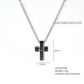 Tableau détaillé des tailles pour collier croix en acier avec dimensions 20mm par 12mm - 443-Argent & Noir Classique