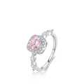 Makroaufnahme des S925 Silberrings mit rosa Kristall im Kissenschliff und Diamanten - US Größe 6 / Rosa