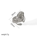 Détail de la bague coeur texture lave argentée avec dimensions 26 mm par 23 mm - Bague Cœur de Lave Irrégulière Argent (TR4299-S)