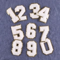 Patch numeriche 0-9 in ciniglia bianco e oro con bordo glitterato per il fai da te - 8cm/Bianco/Set di Numeri 0-9