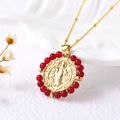 Collar medalla de San Benito en acabado dorado con cuentas rojas y cadena de bolas - Rojo
