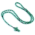 Collar artesanal de cuentas de ágata verde con un colgante de cruz de piedra natural - Aventurina Verde