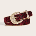 Cintura leopardata in pelle con fibbia di strass e bordi perlati dorati su sfondo beige - Leopardo Rosso