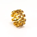 Detailed macro shot of vintage gold mesh ring with square amber gemstones inlay - US 10 / Gold Champagne Stone