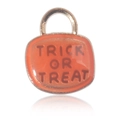 Pendentif d'Halloween orange Trick or Treat en alliage et émail pour bijoux - Un Bonbon ou un Sort Or KC