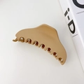 Matte beige resin hair claw clip in a minimalist curved design for elegant hairstyling - Flat Head Style / 12cm / Light Brown