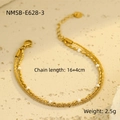 Detail of 18K gold stainless steel bracelet with white beads showing 16+4cm chain length - 16+4cm