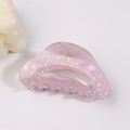 Pastellrosa schillernde Haarklammer mit Marmortextur für elegante Frisuren - Helllila
