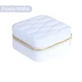 Portagioie da viaggio bianco ghiaccio in pelle PU con trama trapuntata e zip dorata - Bianco Crema