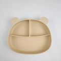 Assiette bébé en silicone beige en forme d'ours avec ventouse et trois compartiments - Assiette Ours à Trois Grilles / Blanc Cassé