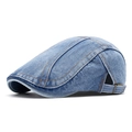 Vintage lichtblauwe gewassen denim pet met klassiek contraststiksel en metalen gesp - Blauw