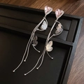 Détail de boucles d'oreilles avec cristal coeur rose et gland papillon argenté - 19# Tige en Argent Argent Cœur Rose Papillon Frange