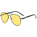 Klassische Aviator-Sonnenbrille mit schwarzem Metallrahmen und gelben Polfiltergläsern - Schwarzer Rahmen (Polarisierte Nachtsicht)