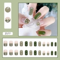 Faux ongles carrés verts et nude avec perles et motifs à carreaux scintillants - Vert Printemps (Z577) / Type à Colle
