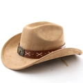 Détail d'un chapeau de cowboy avec bande en cuir et tête de taureau en métal vintage - M (56-58cm) / Khaki