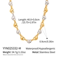 Detailansicht der zweifarbigen Edelstahl-Herzkette mit Größen- und Gewichtsangaben - Herz-Halskette / Gold und Silber Zweifarbig (YYN025332-M)