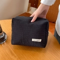 Borsa tote da donna in tela nera con trama plissettata e cerniera per uso quotidiano - Nero