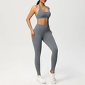 Completo yoga grigio scuro senza cuciture con reggiseno sportivo e leggings a vita alta - XS / Grigio scuro