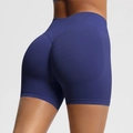 Détail de la taille haute sans couture et couture push-up sur le short de fitness bleu - Bleu Marine Foncé