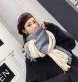 Winter knitted color-block scarf in grey and off-white with stylish fringe detail - Beige and Grey