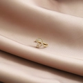 U-shaped heart nose clip in gold finish with micro-paved zircons and clear crystals - Heart Shape (E2082-1)