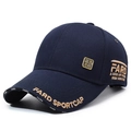 Berretto da baseball blu scuro con ricamo 3D dorato ed emblema metallico quadrato - Blu navy